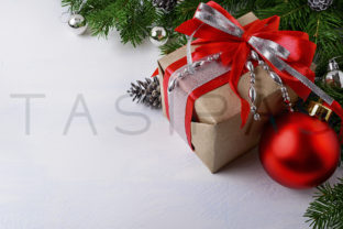Christmas Silver Beads Gift Box — Holidays Visual Asset